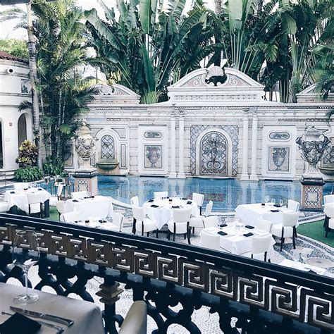 ristorante villa versace miami